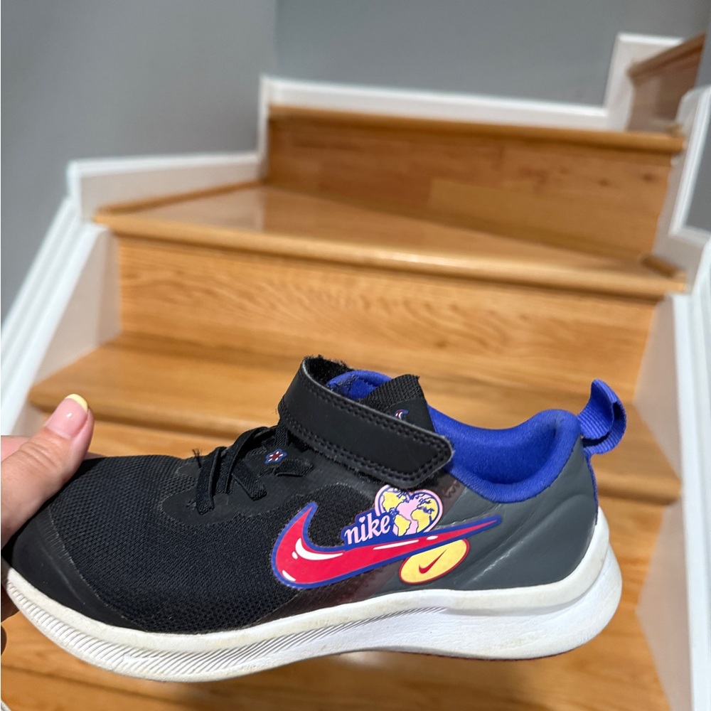Nike Kids Black and Blue Sneakers